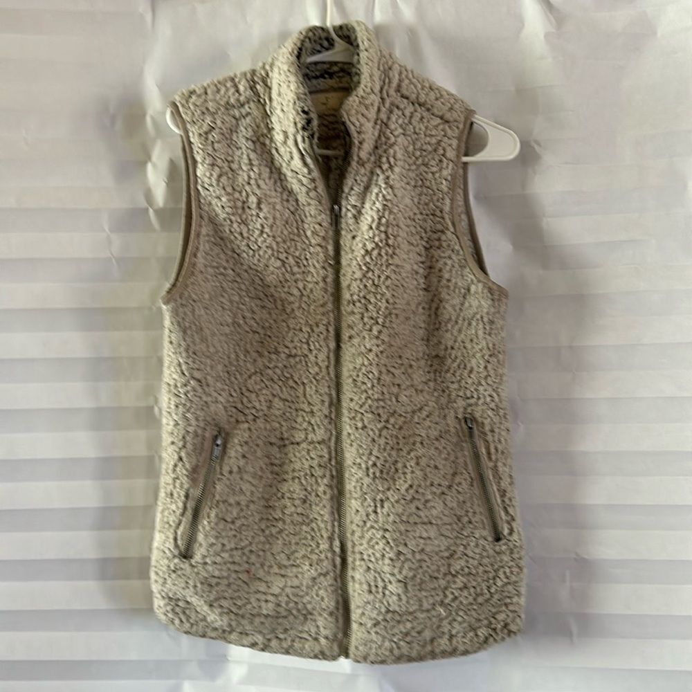 Thread & Supply Black/off White Faux Fur Front Zip Vest 2 Zipper Pockets Size S